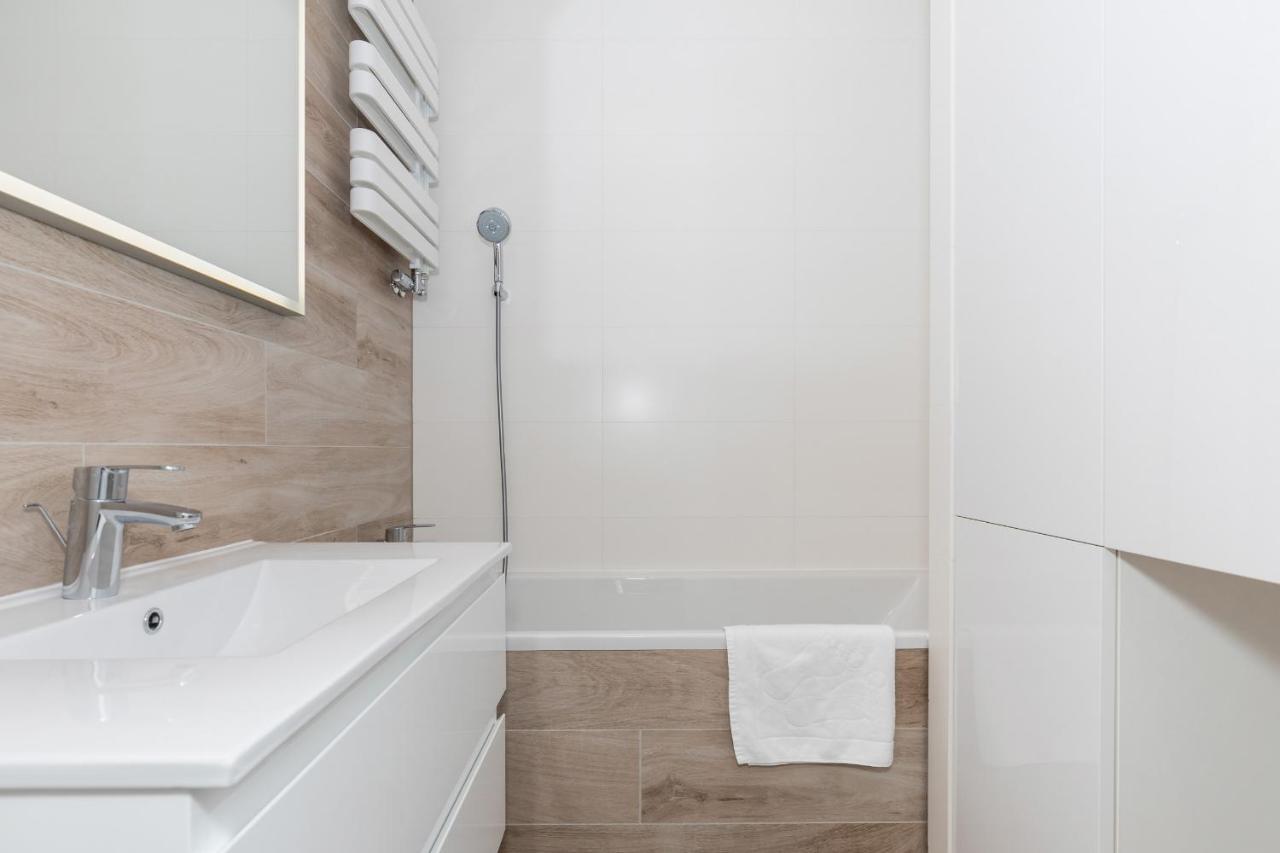Apartament Z Widokiem Na Port Swinoujscie By Noclegi Renters エクステリア 写真